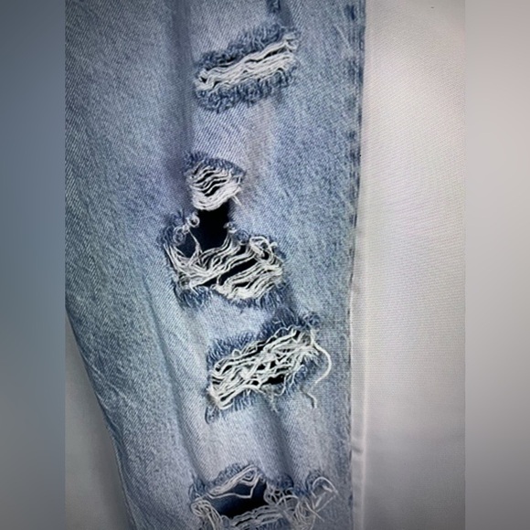 Zara Womens The Truth Slim Distressed Vintage Repair Light Wash Jeans Sz 10 - Picture 7 of 8
